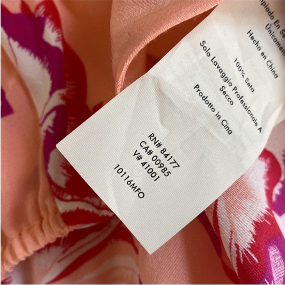 Diane Von Furstenberg Shirt 100% Silk Long Sleeve Blouse Top size 4 - Picture 12 of 14